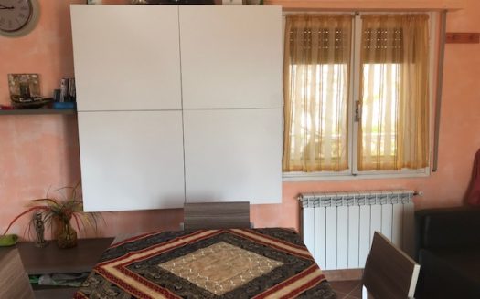 Pietrabruna – Casa Indipendente con giardino e con bellissima vista fino al mare