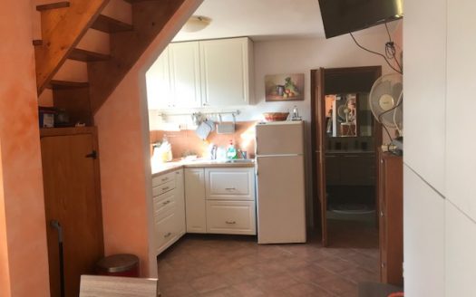 Pietrabruna – Casa Indipendente con giardino e con bellissima vista fino al mare